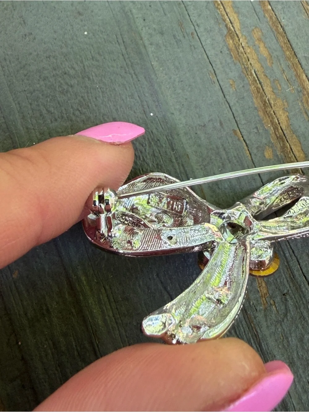 Vintage Silver-Tone Ribbon Bow Brooch with Pink Crystal Centers Stamped ☀️ATRE